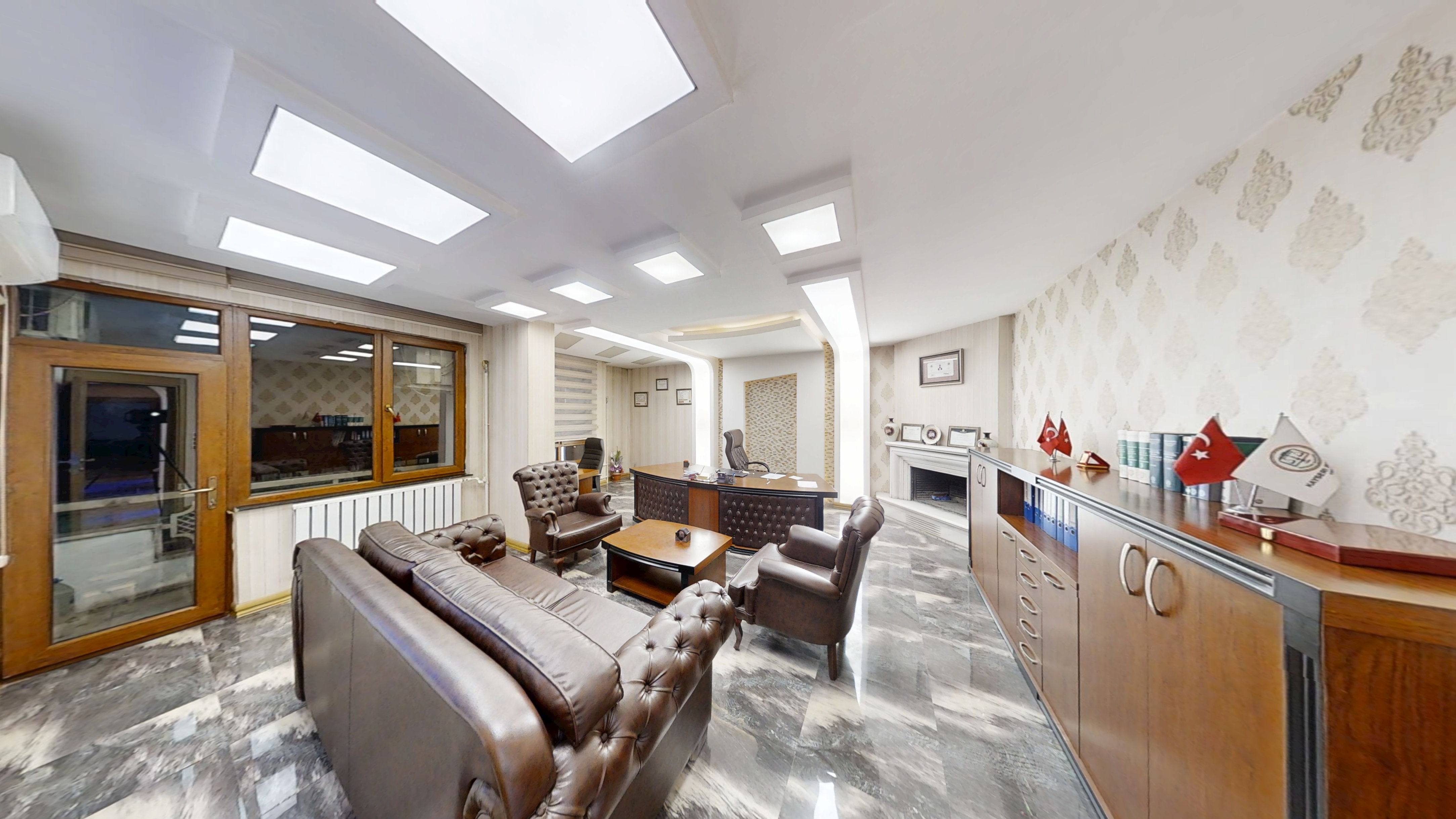 Mavera Hukuk Bürosu Büyükgöncü Apartmanı 4+1 Daire 3 Boyutlu Sanal Tur